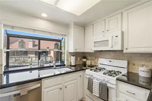 3525 W Greentree Cir, Anaheim, CA 92804 - Photo 9