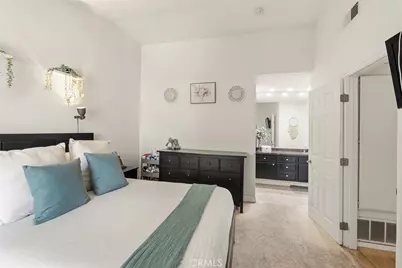 3525 W Greentree Circle #G, Anaheim, CA 92804 - Photo 11