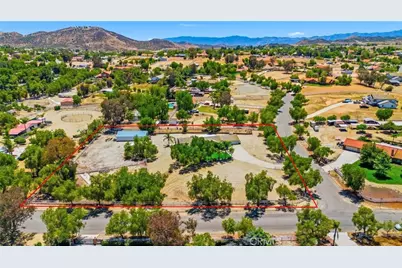 23030 Miners Rd, Perris, CA 92570 - Photo 41