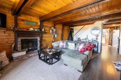 2476 Elko, Arrowbear, CA 92382 - Photo 9