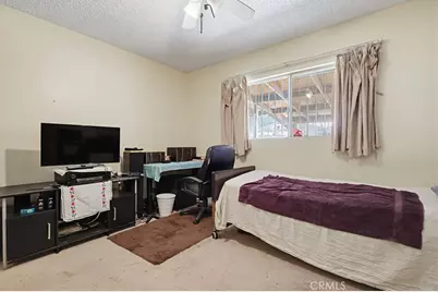 640 E 74th, Los Angeles, CA 90001 - Photo 21