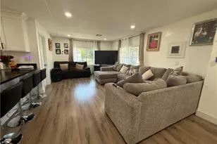 227 Palos Verdes Dr, Santa Ana, CA 92704 - Photo 5