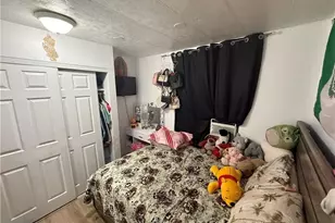 227 Palos Verdes Dr, Santa Ana, CA 92704 - Photo 23