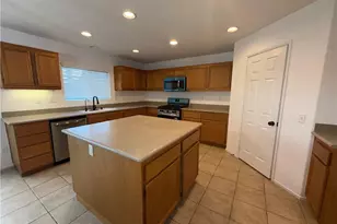 29162 Hydrangea St, Murrieta, CA 92563 - Photo 5