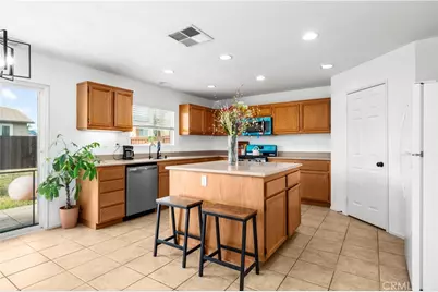 29162 Hydrangea Street, Murrieta, CA 92563 - Photo 5