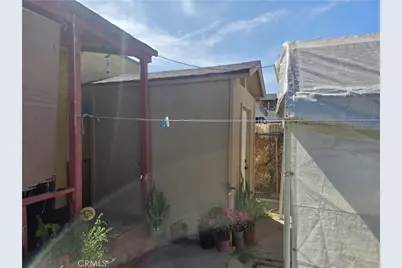 156 N Hicks, Los Angeles, CA 90063 - Photo 9