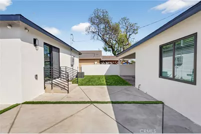 1112 E 102nd Street, Los Angeles, CA 90002 - Photo 29