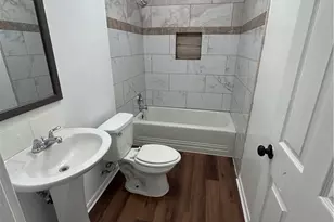 634 33rd, Bakersfield, CA 93301 - Photo 9