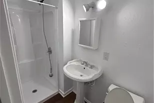 634 33rd, Bakersfield, CA 93301 - Photo 19