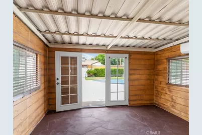 16637 Victory Boulevard, Van Nuys, CA 91406 - Photo 13