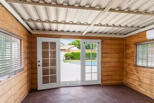 16637 Victory Blvd, Van Nuys, CA 91406 - Photo 13