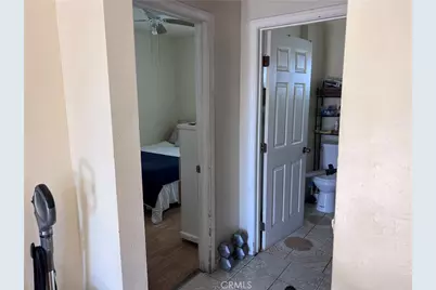 629 W Gage Avenue, Los Angeles, CA 90044 - Photo 13