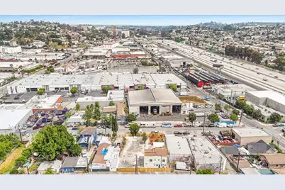 1521 N Bonnie Beach, Los Angeles, CA 90063 - Photo 45