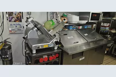 512 N Montebello Boulevard, Montebello, CA 90640 - Photo 15