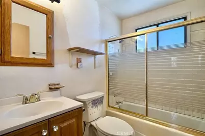 605 Juniper Avenue, Fullerton, CA 92833 - Photo 9