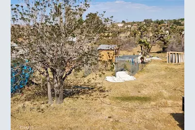 7425 Joshua View Drive, Yucca Valley, CA 92284 - Photo 23