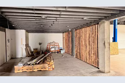 13623 Crenshaw, Hawthorne, CA 90250 - Photo 17