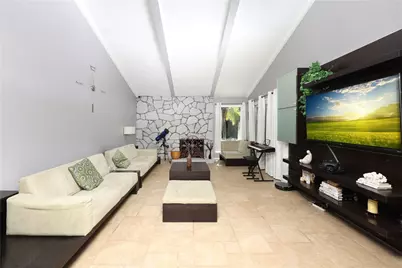 11858 Haro Ave, Downey, CA 90241 - Photo 7