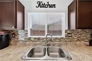 11105 Paso Blanco, Adelanto, CA 92301 - Photo 15