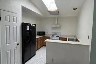 7900 Pinyon Ave, Fontana, CA 92336 - Photo 5