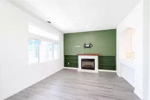 39601 Saba Ct, Murrieta, CA 92563 - Photo 9