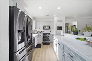 13914 Pokeberry Ct, Hesperia, CA 92344 - Photo 15