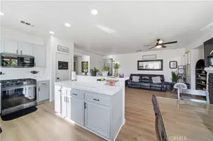 13914 Pokeberry Ct, Hesperia, CA 92344 - Photo 11