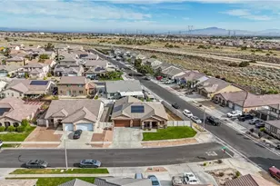 13914 Pokeberry Ct, Hesperia, CA 92344 - Photo 7