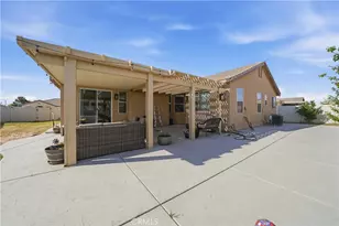 13914 Pokeberry Ct, Hesperia, CA 92344 - Photo 33