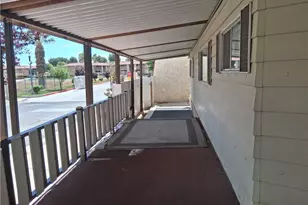 15252 Seneca Rd, Victorville, CA 92392 - Photo 7