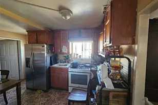 951 S Kern, Los Angeles, CA 90022 - Photo 9