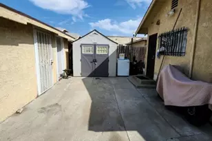 951 S Kern, Los Angeles, CA 90022 - Photo 13