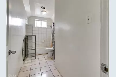 614 E 23rd, Los Angeles, CA 90011 - Photo 13