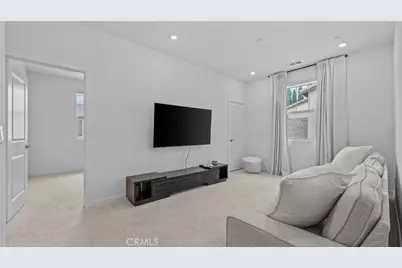 11755 Fenton, Sylmar, CA 91342 - Photo 19