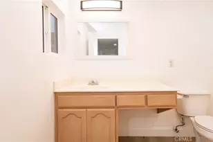 9246 Manzanar Ave, Downey, CA 90240 - Photo 23