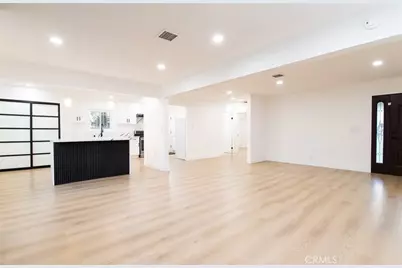 9246 Manzanar, Downey, CA 90240 - Photo 5