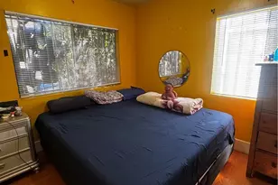 281 E 48th St, Los Angeles, CA 90011 - Photo 13