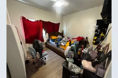 281 E 48th Street, Los Angeles, CA 90011 - Photo 3