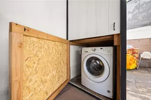 11213 Haskell Ave, Granada Hills, CA 91344 - Photo 37