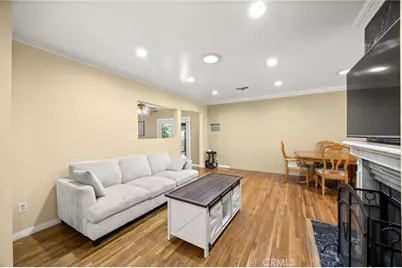 11213 Haskell Avenue, Granada Hills, CA 91344 - Photo 15