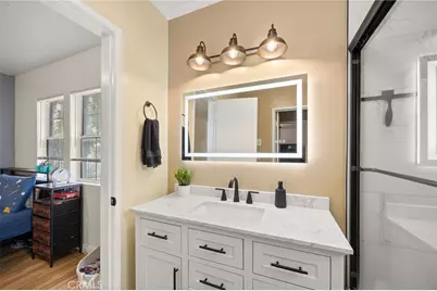 11213 Haskell Avenue, Granada Hills, CA 91344 - Photo 21