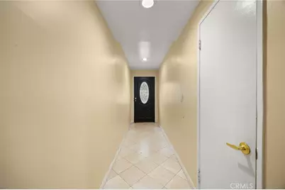 11213 Haskell Avenue, Granada Hills, CA 91344 - Photo 5