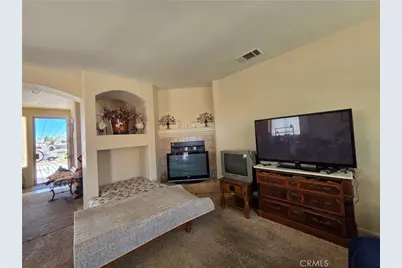 10786 Thorndale, Adelanto, CA 92301 - Photo 9