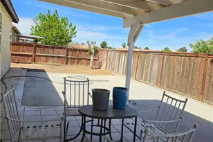 10786 Thorndale, Adelanto, CA 92301 - Photo 7