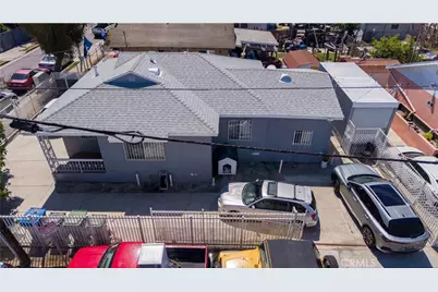 10703 Anzac, Los Angeles, CA 90059 - Photo 11