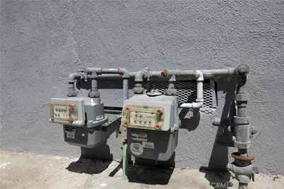 10703 Anzac, Los Angeles, CA 90059 - Photo 7