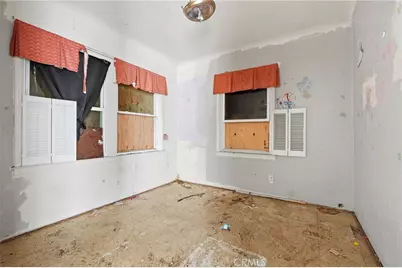 1946 E Clinton, Fresno, CA 93703 - Photo 9