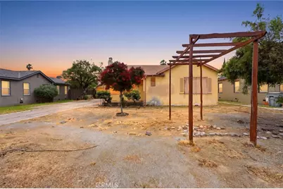 1946 E Clinton, Fresno, CA 93703 - Photo 17