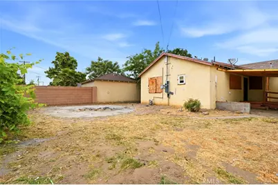 1946 E Clinton, Fresno, CA 93703 - Photo 5