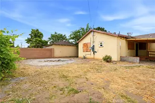1946 E Clinton, Fresno, CA 93703 - Photo 5